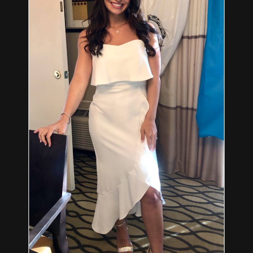 Xscape white ruffle dress w/ slit
